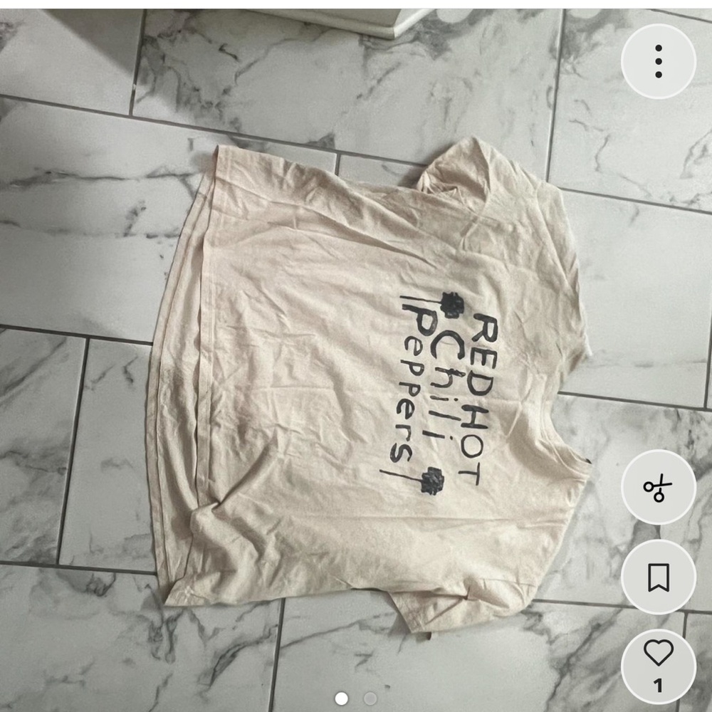 Red Hot Chili Peppers Graphic Tee